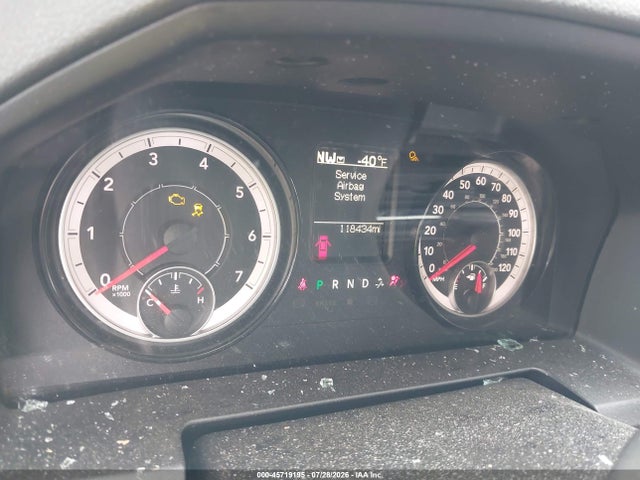 45719195 :رقم المزاد ، 1C6RR7FT5JS328082 vin ، 2018 Ram 1500 Express  4x4 6'4 Box مزاد بيع