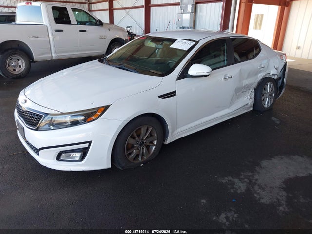 KIA Optima Lx 2015 5XXGM4A77FG471897 Image 2