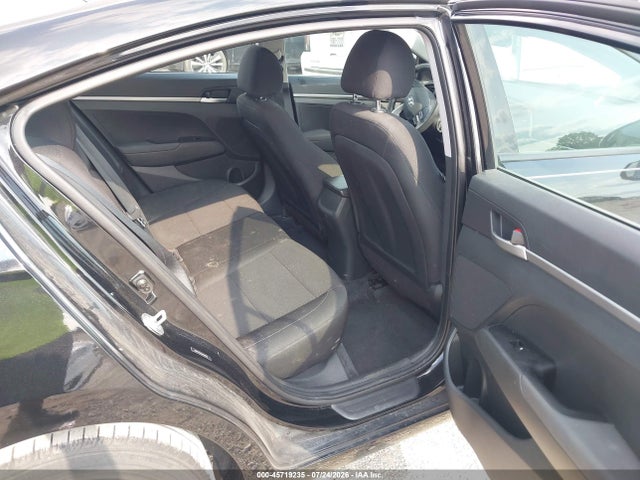 Продажа на аукционе авто 2020 Hyundai Elantra Se, vin: 5NPD74LF0LH521750, номер лота: 45719235