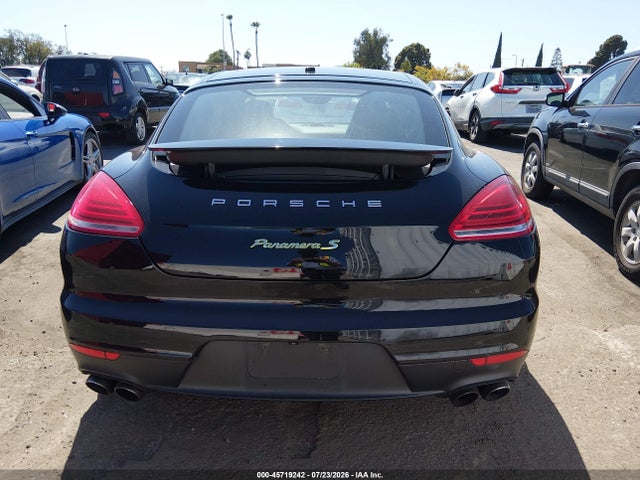 Porsche Panamera E-hybrid S 2015 WP0AD2A72FL040961 Image 16