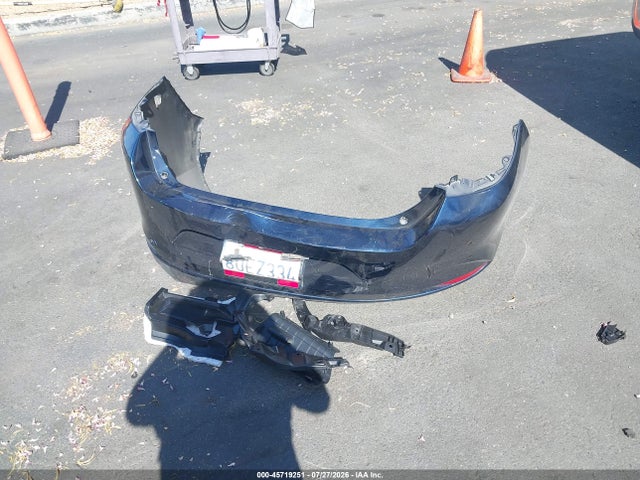 JM1BPABL3M1302268 Mazda Mazda3 Select