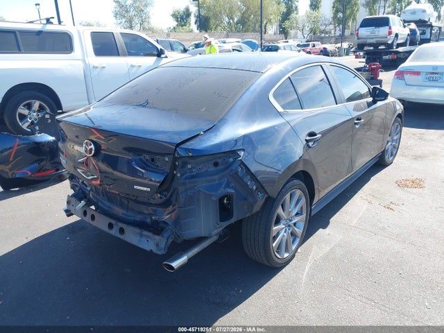 JM1BPABL3M1302268 Mazda Mazda3 Select