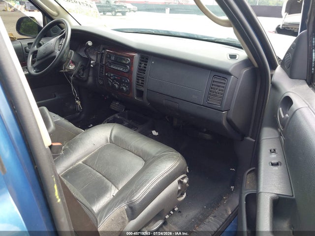 45719263 :رقم المزاد ، 1B8HS58N32F146009 vin ، 2002 Dodge Durango Slt Plus مزاد بيع
