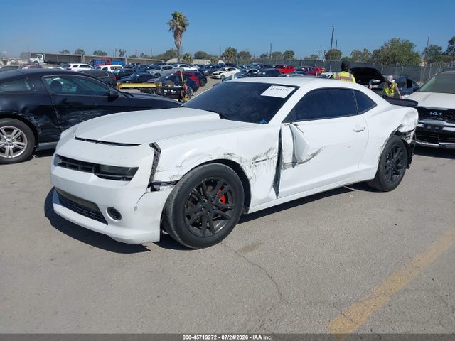 Chevrolet Camaro 1ls 2015 2G1FA1E30F9151105 Image 2