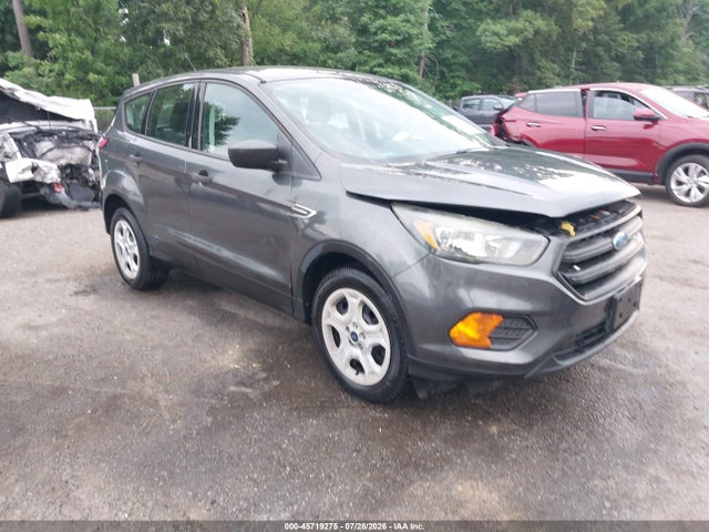 45719275 :رقم المزاد ، 1FMCU0F71JUB27190 vin ، 2018 Ford Escape S مزاد بيع
