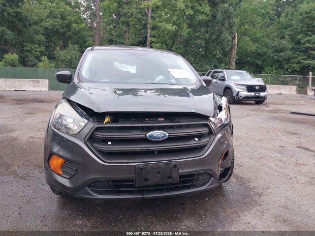 45719275 :رقم المزاد ، 1FMCU0F71JUB27190 vin ، 2018 Ford Escape S مزاد بيع