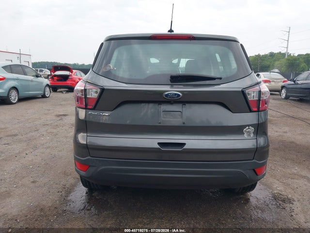45719275 :رقم المزاد ، 1FMCU0F71JUB27190 vin ، 2018 Ford Escape S مزاد بيع