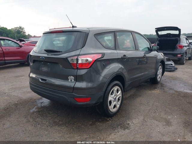 45719275 :رقم المزاد ، 1FMCU0F71JUB27190 vin ، 2018 Ford Escape S مزاد بيع