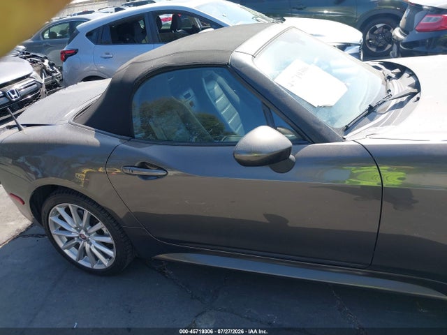 Fiat 124 Spider Lusso 2017 JC1NFAEK7H0105261 Image 14