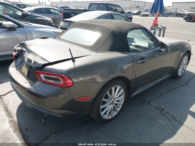 Fiat 124 Spider Lusso 2017 JC1NFAEK7H0105261 Image 4
