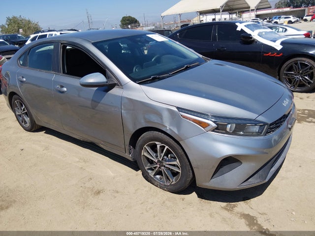 45719320 :رقم المزاد ، 3KPF24AD7NE457335 vin ، 2022 Kia Forte Lxs مزاد بيع