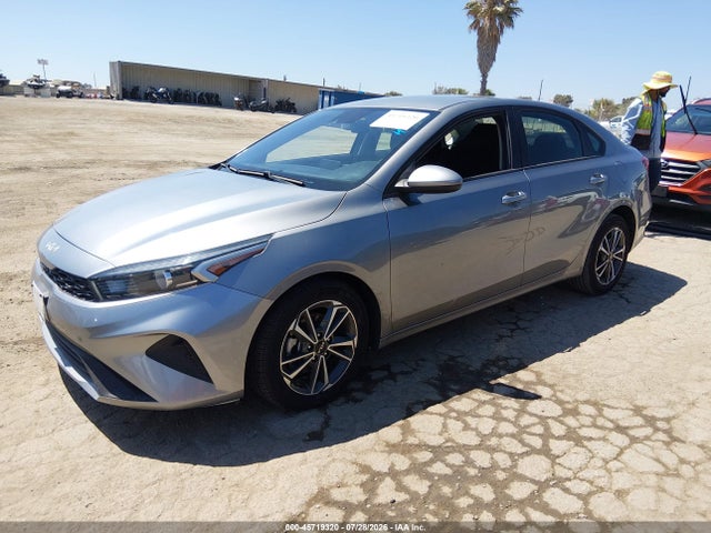 KIA Forte Lxs 2022 3KPF24AD7NE457335 Image 2