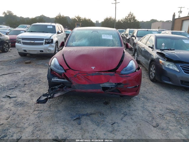Продажа на аукционе авто 2024 Tesla Model Y Long Range Single Motor Rear-wheel Drive/rwd, vin: 7SAYGDED2RF110387, номер лота: 45719322