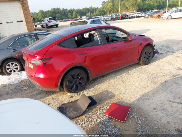 Продажа на аукционе авто 2024 Tesla Model Y Long Range Single Motor Rear-wheel Drive/rwd, vin: 7SAYGDED2RF110387, номер лота: 45719322