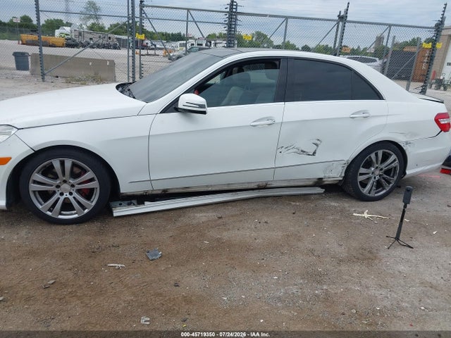 2013 Mercedes-benz E 350 4matic მანქანა იყიდება აუქციონზე, vin: WDDHF8JB8DA669218, აუქციონის ნომერი: 45719350