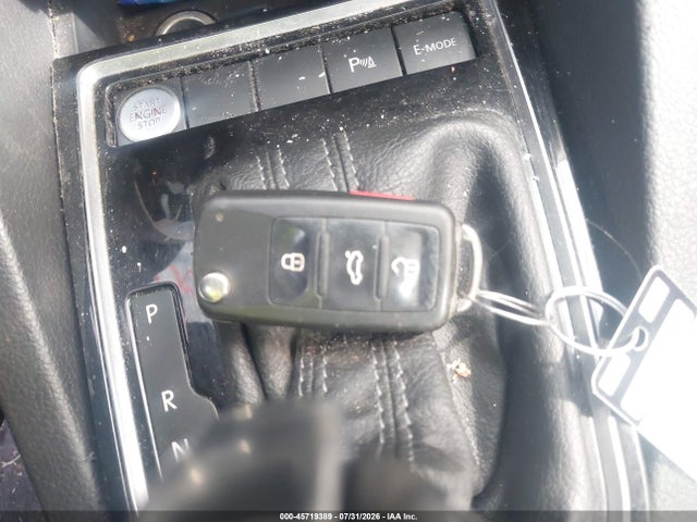 Aukcja sprzedaży 2016 Volkswagen Jetta Hybrid Sel Premium, vin: 3VW637AJ9GM268597, numer aukcji: 45719389