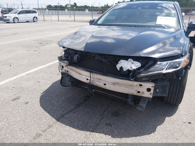 4T1B11HK9JU537327 Toyota CAMRY LE