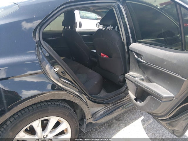 4T1B11HK9JU537327 Toyota CAMRY LE