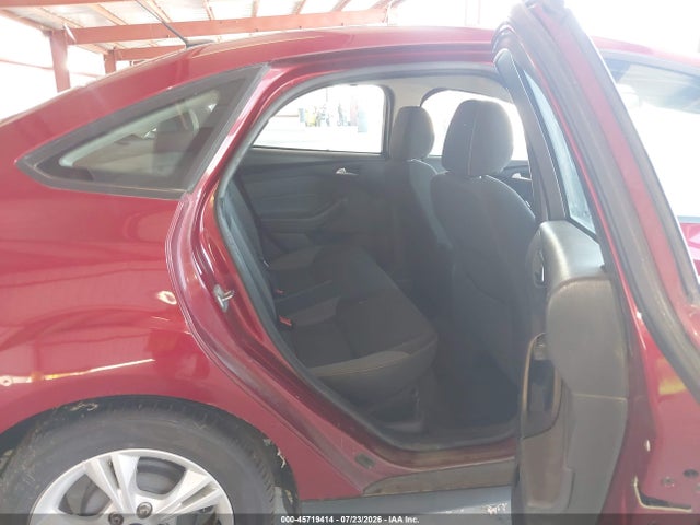 1FADP3F21EL266534 Ford FOCUS SE