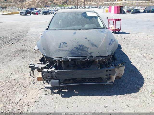 Продажа на аукционе авто 2019 Infiniti Q50 3.0t Luxe, vin: JN1EV7AP0KM516966, номер лота: 45719416