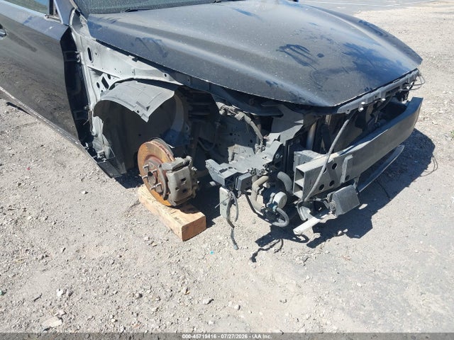 Продажа на аукционе авто 2019 Infiniti Q50 3.0t Luxe, vin: JN1EV7AP0KM516966, номер лота: 45719416