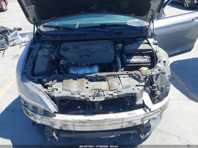 Chrysler 200 Limited 2015 1C3CCCAB8FN702220 Image 10