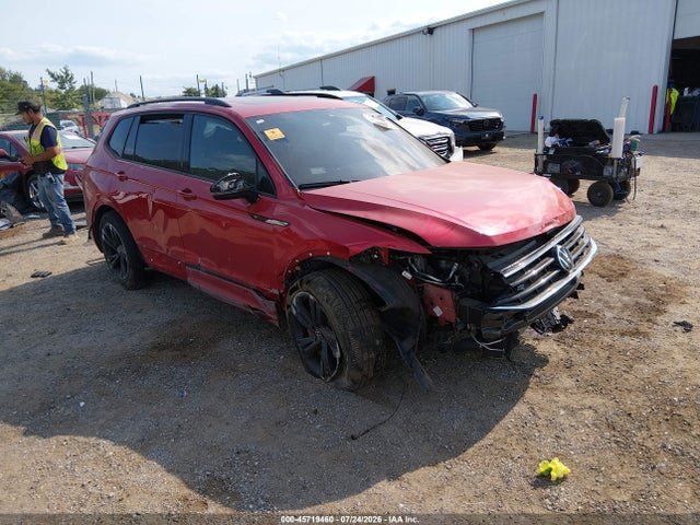 45719460 :رقم المزاد ، 3VV8B7AX0RM229002 vin ، 2024 Volkswagen Tiguan 2.0t Se R-line Black مزاد بيع