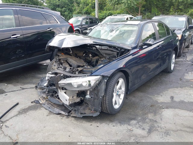 2015 Bmw 320i მანქანა იყიდება აუქციონზე, vin: WBA3B1C54FK139319, აუქციონის ნომერი: 45719478