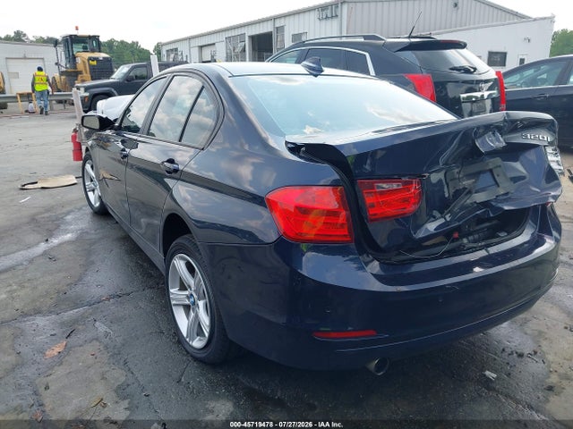 2015 Bmw 320i მანქანა იყიდება აუქციონზე, vin: WBA3B1C54FK139319, აუქციონის ნომერი: 45719478