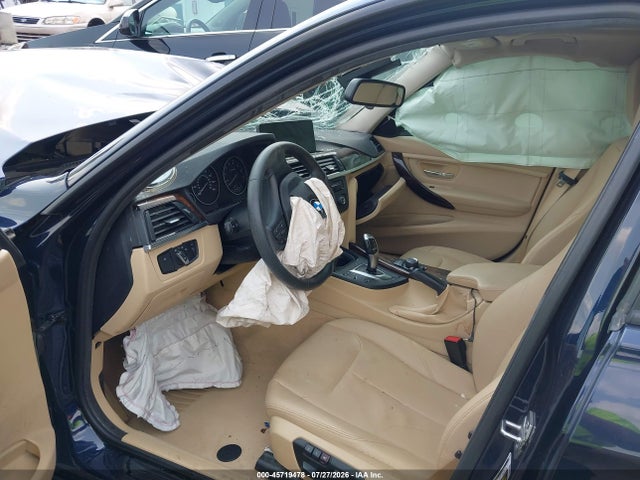 2015 Bmw 320i მანქანა იყიდება აუქციონზე, vin: WBA3B1C54FK139319, აუქციონის ნომერი: 45719478