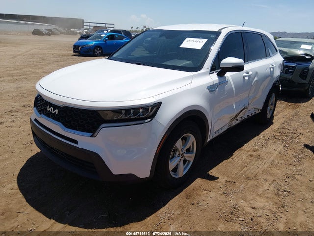 KIA SORENTO LX 2023 5XYRG4LC1PG215536 Image 2