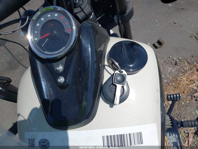 Harley-Davidson FXFBS 2022 1HD1YLK20NB011166 Image 11