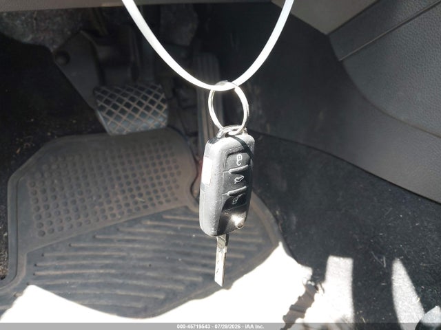 2014 Volkswagen Jetta 1.8t Se მანქანა იყიდება აუქციონზე, vin: 3VWD17AJ3EM240319, აუქციონის ნომერი: 45719543