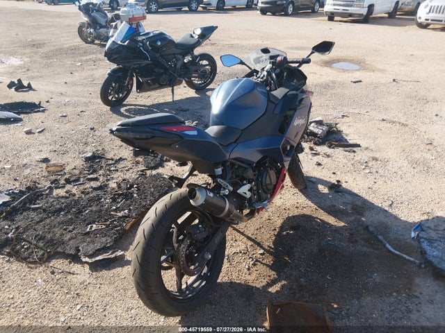 ML5EXGG15TDA81466 Kawasaki EX500