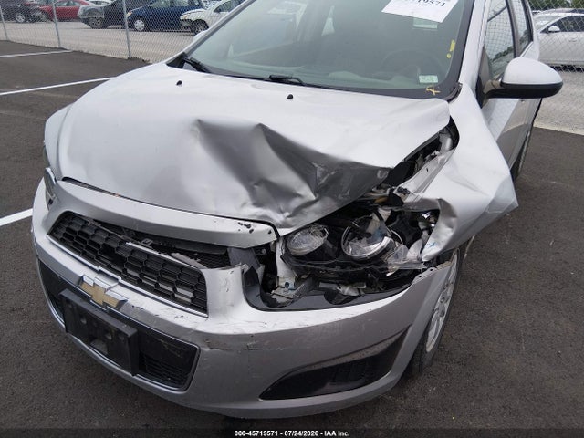 45719571 :رقم المزاد ، 1G1JC6SH4F4164086 vin ، 2015 Chevrolet Sonic Lt Auto مزاد بيع