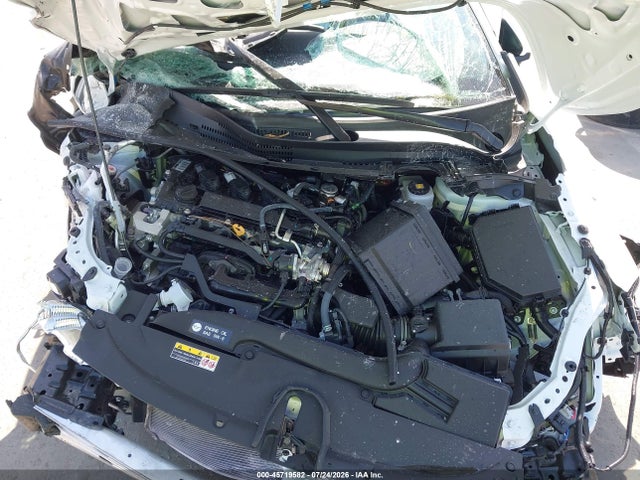 5YFB4MDE8TP371279 Toyota COROLLA LE