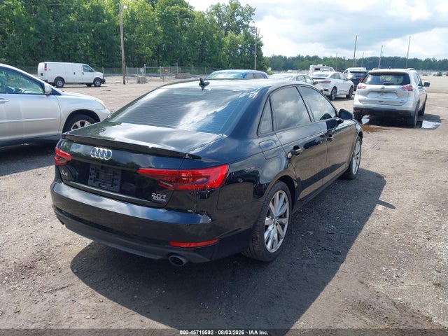 Продажа на аукционе авто 2017 Audi A4 Premium, vin: WAUANAF4XHN005515, номер лота: 45719592