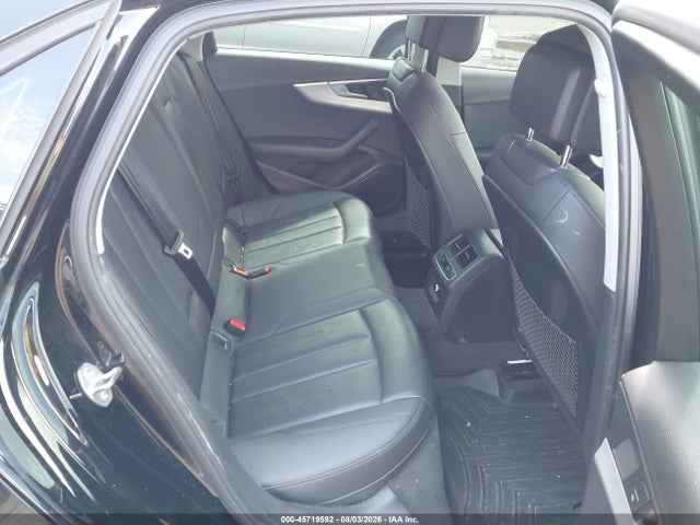 Продажа на аукционе авто 2017 Audi A4 Premium, vin: WAUANAF4XHN005515, номер лота: 45719592