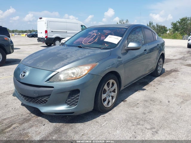 2013 Mazda Mazda3 I Sport მანქანა იყიდება აუქციონზე, vin: JM1BL1U70D1705748, აუქციონის ნომერი: 45719616