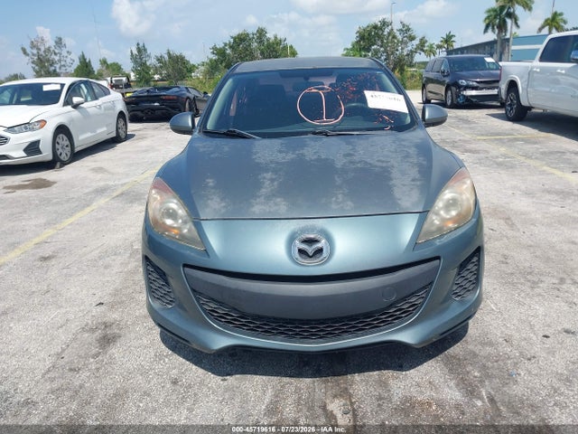 2013 Mazda Mazda3 I Sport მანქანა იყიდება აუქციონზე, vin: JM1BL1U70D1705748, აუქციონის ნომერი: 45719616