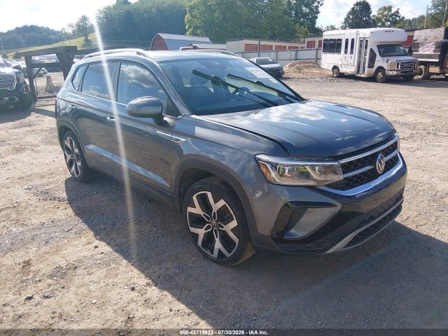 Продажа на аукционе авто 2022 Volkswagen Taos 1.5t Sel, vin: 3VV2X7B29NM017297, номер лота: 45719622