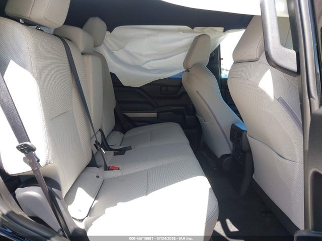 Toyota 4RUNNER SR5 2026 JTEVA5BRXT5082866 Image 8