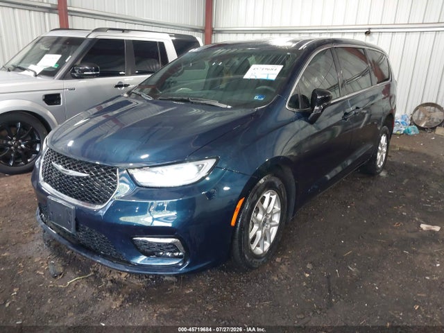 45719684 :رقم المزاد ، 2C4RC1FG4RR180398 vin ، 2024 Chrysler Pacifica Touring مزاد بيع