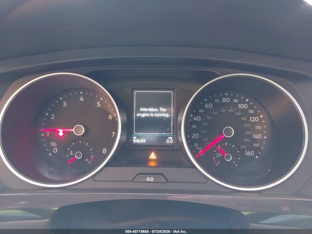 2018 Volkswagen Tiguan 2.0t Se/2.0t Sel მანქანა იყიდება აუქციონზე, vin: 3VV2B7AX1JM014657, აუქციონის ნომერი: 45719685