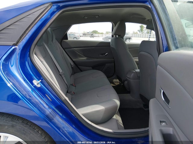 45719760 :رقم المزاد ، 5NPLL4AG8MH047194 vin ، 2021 Hyundai Elantra Se مزاد بيع