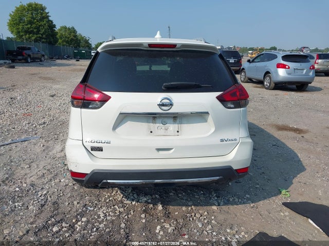 2018 Nissan Rogue Sv მანქანა იყიდება აუქციონზე, vin: 5N1AT2MV4JC801992, აუქციონის ნომერი: 45719762