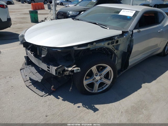 Chevrolet Camaro 1ls 2018 1G1FA1RS8J0140101 Image 6