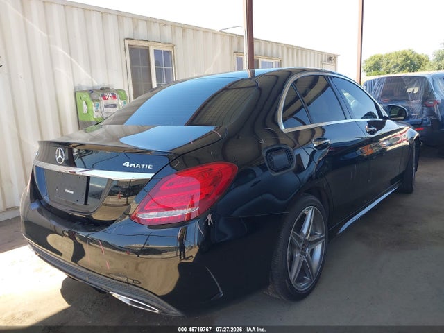 55SWF4KB0JU272497 Mercedes-Benz C 300 4matic