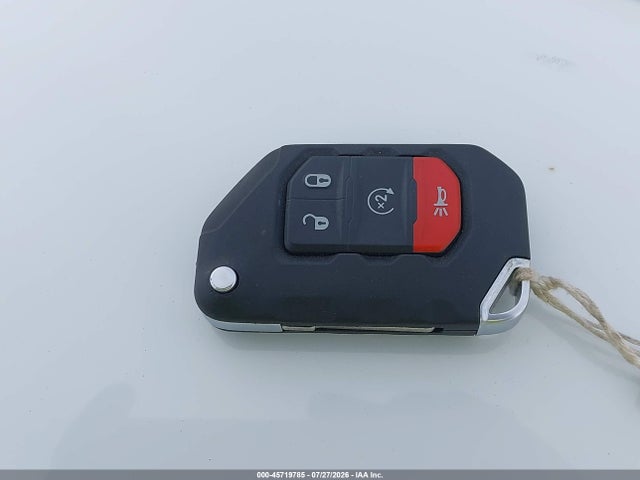 45719785 :رقم المزاد ، 1C4HJXFG5MW505628 vin ، 2021 Jeep Wrangler Unlimited Rubicon 4x4 مزاد بيع