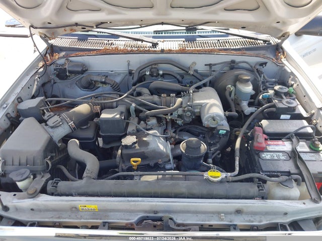 45719823 :رقم المزاد ، 5TEVL52N71Z725678 vin ، 2001 Toyota Tacoma مزاد بيع